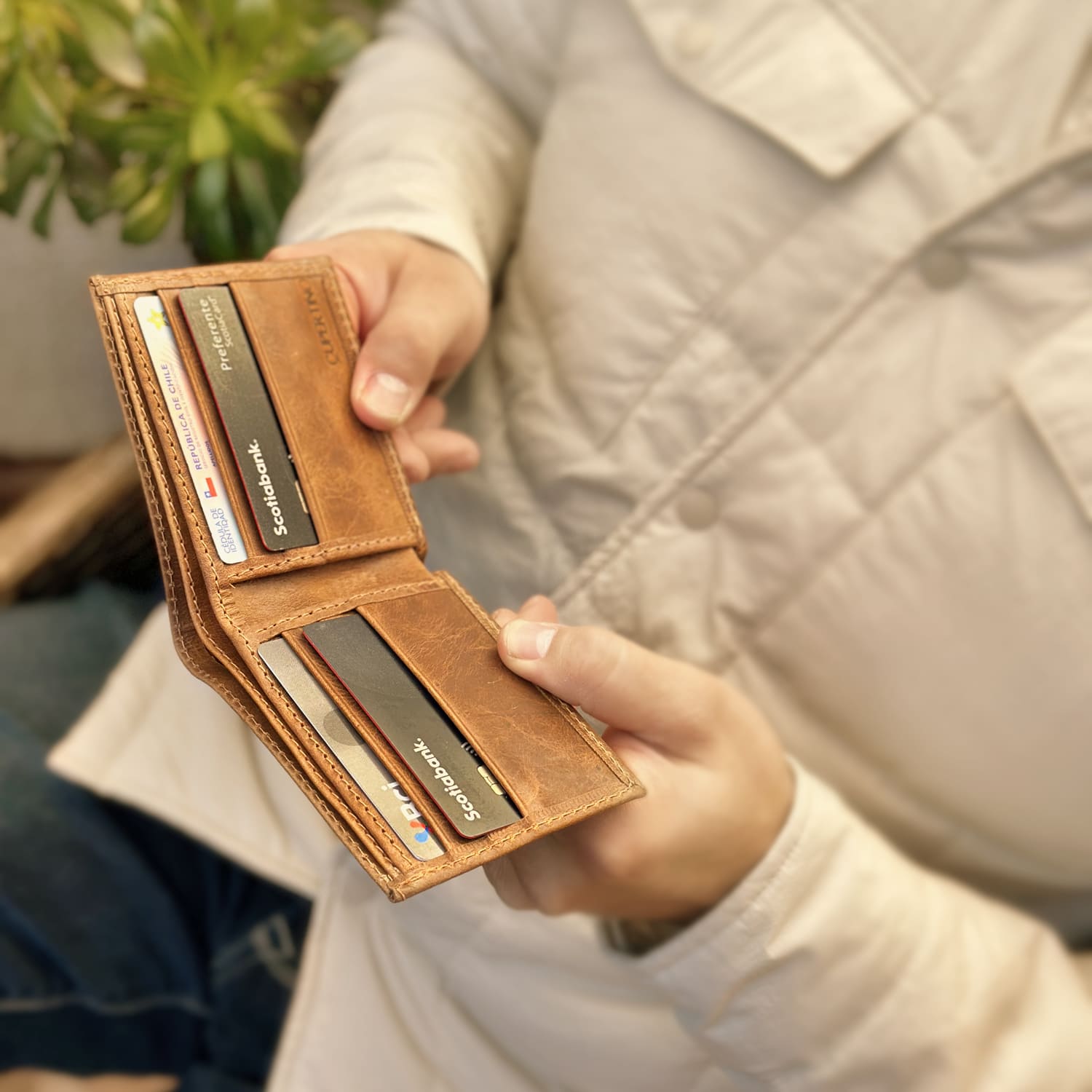 billetera_de_hombre_acacia_cupetino_regalo_personalizado_1.jpg