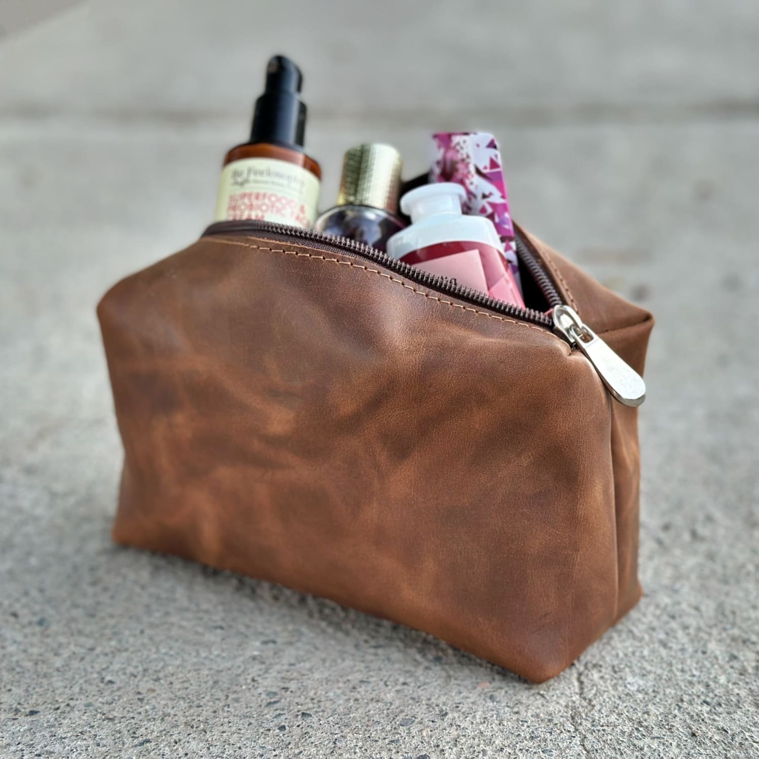 neceser_cuero_viaje_cupertino_accesorios_viajero_2.jpg