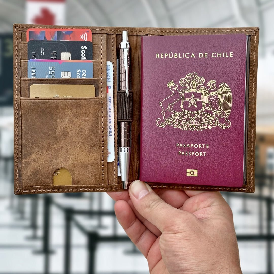 ¿Vas a viajar? No olvides proteger tu pasaporte. - Cupertino Chile