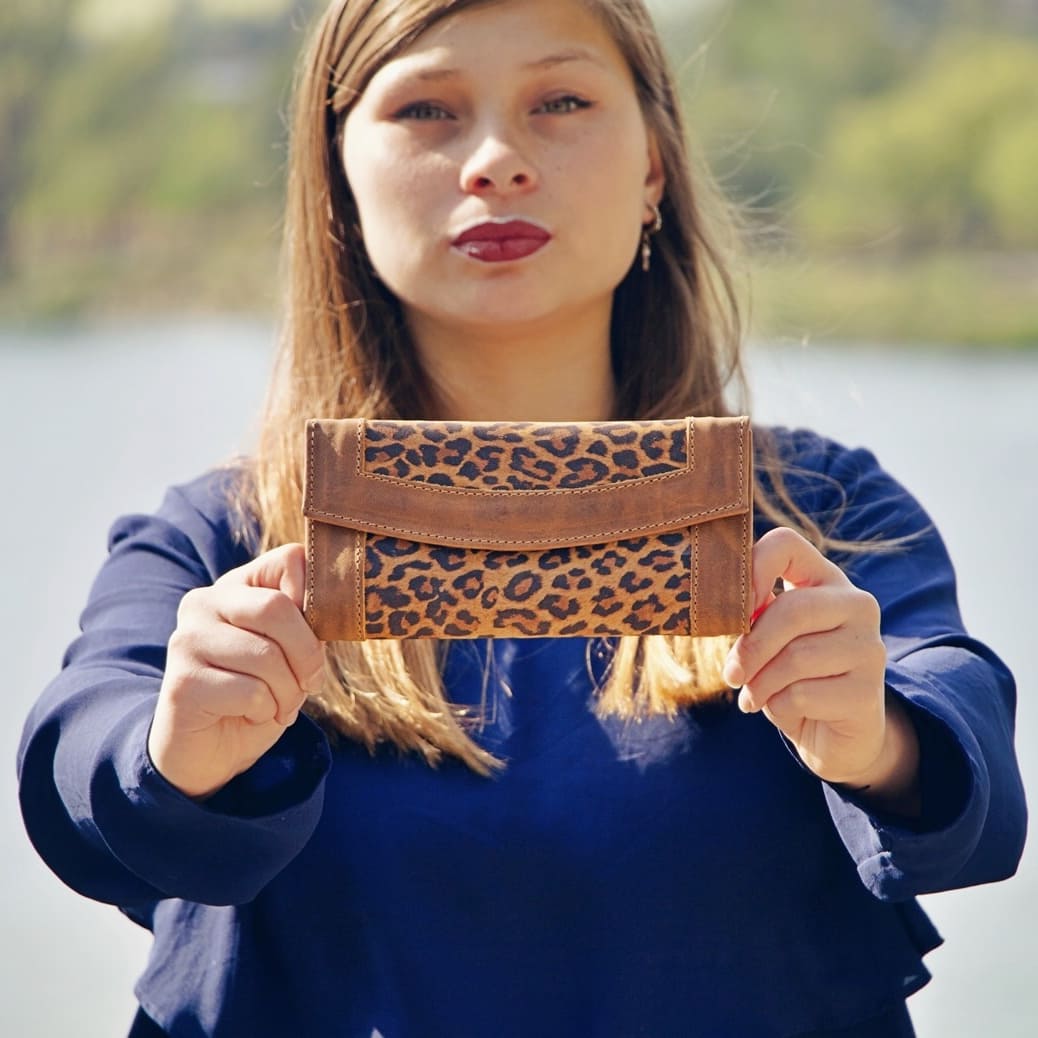 billetera_mujer_cuero_cupertino_regalo_mujer_1.jpg