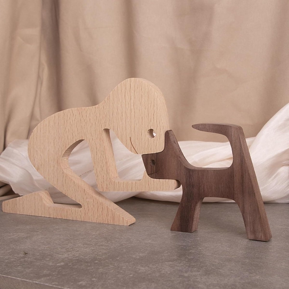 Figura Decorativa de Madera - Hombre y Perro - Cupertino - figura de madera - figura madera -