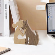 Figura Decorativa de Madera - Mujer y Perro