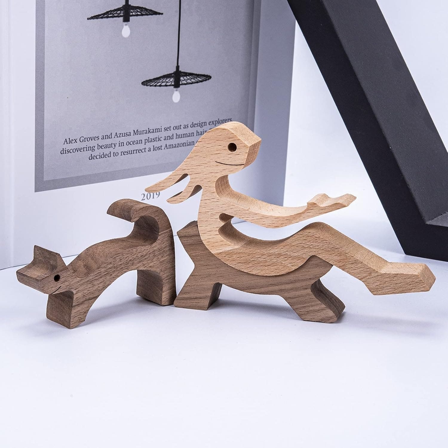 Figura Decorativa de Madera - Mujer y Gato