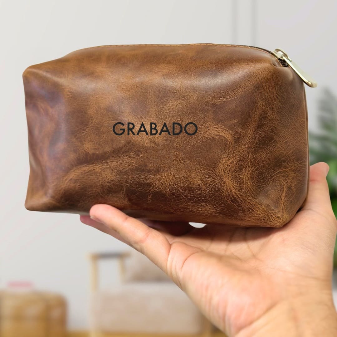 neceser_cuero_viaje_cupertino_accesorios_viajero_1.jpg